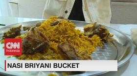VIDEO: Mencicipi Nasi Briyani Bucket