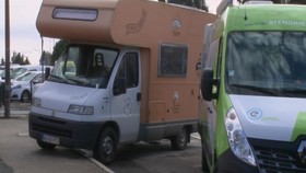 VIDEO: Relawan Sediakan Mobil Van Untuk Penginapan Nakes