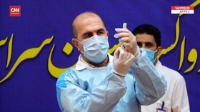 VIDEO: Iran Vaksinasi Corona Massal Pakai Vaksin Rusia