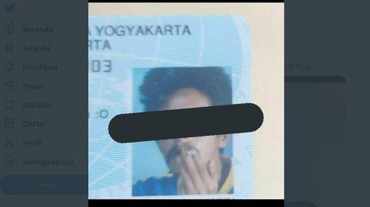 Viral Foto KTP sambil Merokok, Netizen: Sebat Seumur Hidup