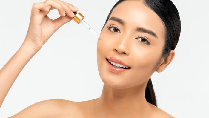 4 Rekomendasi Serum Pencegah Anti Aging