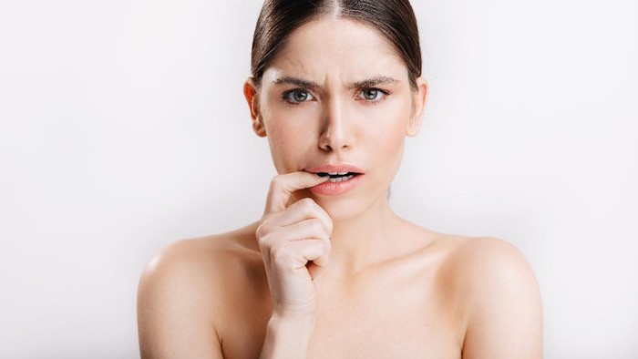 Bruntusan di Wajah Tidak Kunjung Hilang? Mungkin Hal Ini yang Sering Dilakukan