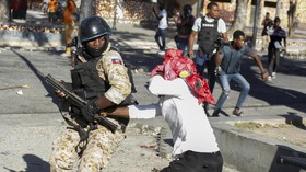 FOTO: Kerusuhan di Haiti Tuntut Presiden Moise Mundur