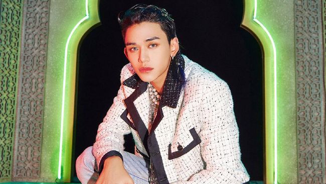 Anggota WayV dan NCT, Lucas menjadi pembahasan publik setelah seseorang yang mengaku mantan kekasihnya menuding musisi tersebut berselingkuh.
