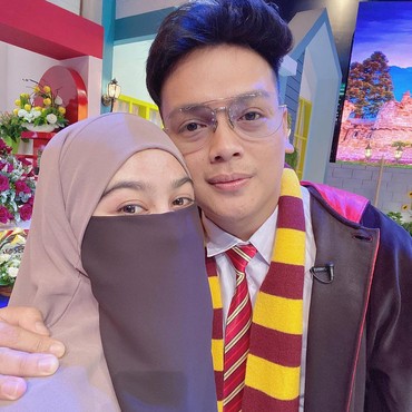 Natta Reza Turut Balas Unggahan Sang Istri, Netizen Beri Semangat