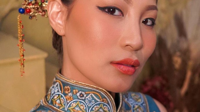 Referensi Cheongsam dari Patricia Gouw untuk Hari Imlek