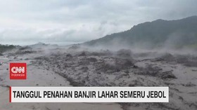 VIDEO: Tanggul Penahan Banjir Lahan Semeru Jebol