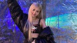 Rose BLACKPINK Hadapi Komentar Negatif di Tengah Suksesnya Lagu 'APT'
