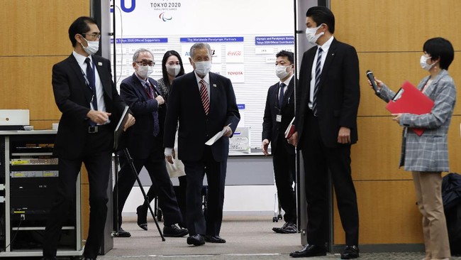 Ketua Panitia Penyelenggara Olimpiade Tokyo 2020 Yoshiro Mori resmi mengundurkan diri menyusul pernyataan bernada seksisme terhadap perempuan.