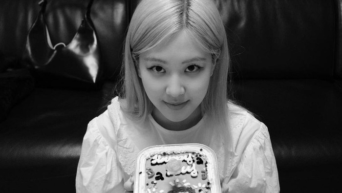 Genap Berusia 24 Tahun, Ini Perjalanan Panjang Rose Blackpink Menuju Puncak Karir