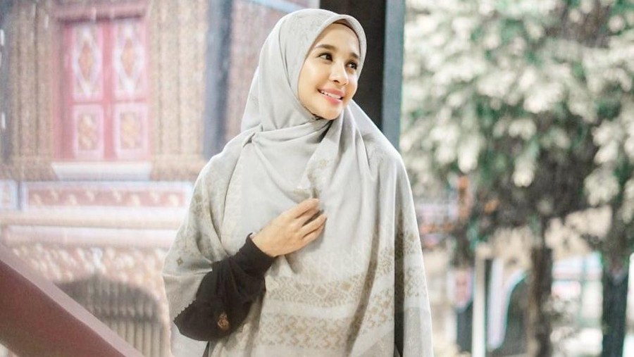 Laudya Cynthia Bella