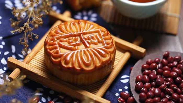 Makan Kue Keranjang Saat Imlek, Memang Maknanya Apa Sih? Makan Kue Keranjang Saat Imlek, Memang Maknanya Apa Sih?