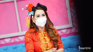 img-title Isu Nikah Lagi Usai Eks Suami Meninggal, Nita Thalia Diminta Sabar