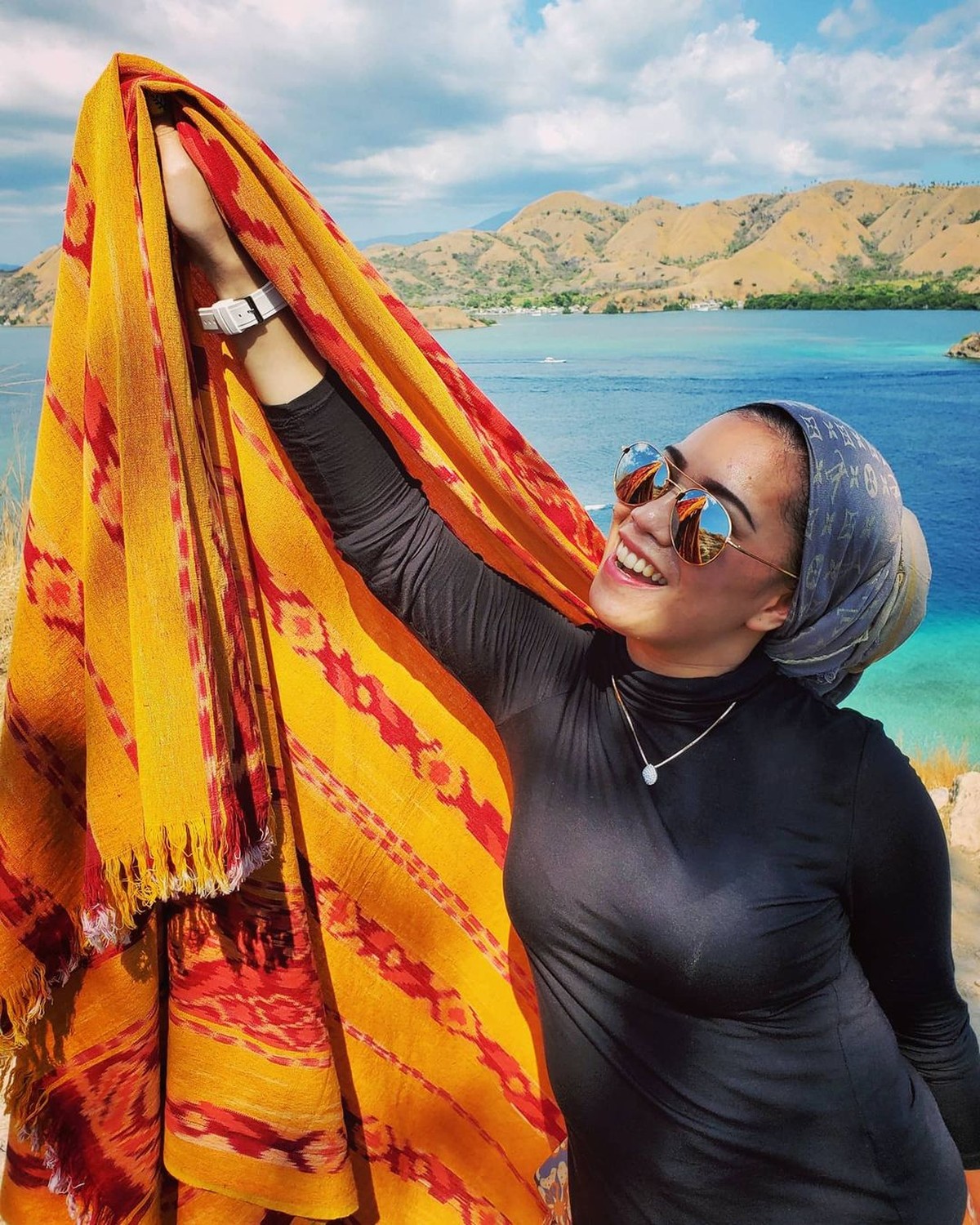 Olla Crazy Rich Depok