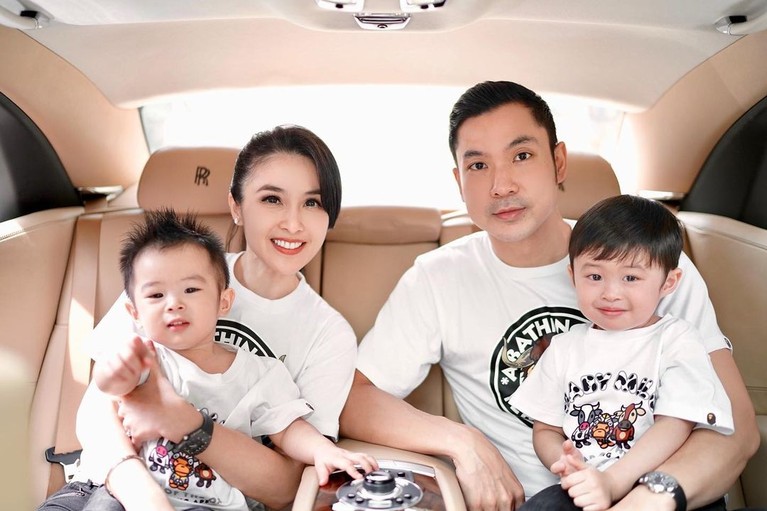 Sandra Dewi Sandra Dewi