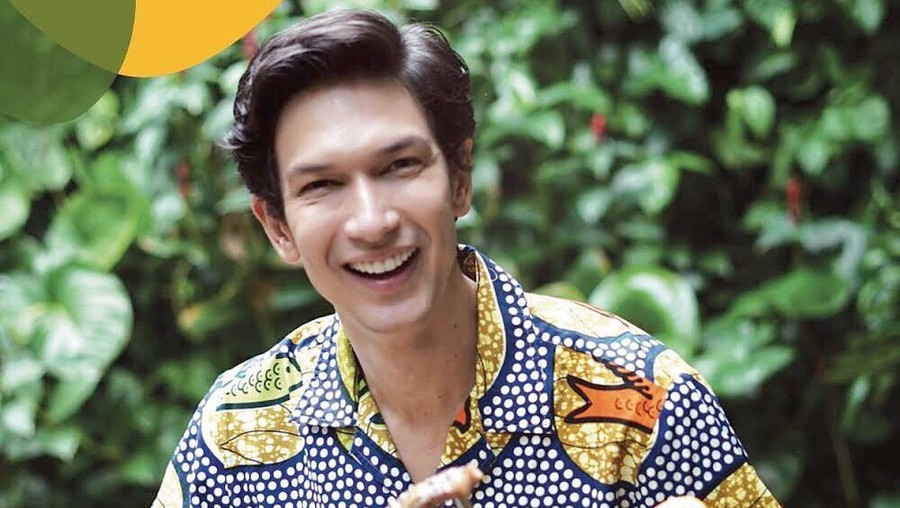 Tampannya Dimas Beck Saat Masak hingga Jajan Usai Gowes