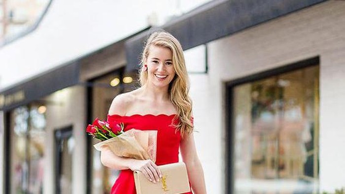 6 Inspirasi Outfit yang Bikin Penampilan Kamu Stand Out di Hari Valentine