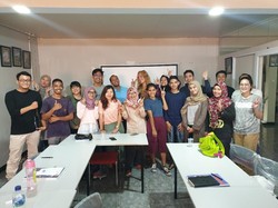Keren! Kursus English Bergaransi di Golden English Cuma Rp 200 Ribuan