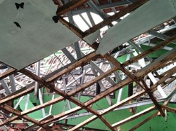 Atap Bangunan Madrasah di Ciamis Ambruk