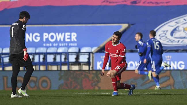 Respons Brutal Fan Rival soal Rencana Parade Juara Liverpool Suporter Liverpool mendapat serangan brutal dari fan rival karena ingin merayakan gelar juara Liga Inggris musim lalu pada Juni mendatang.