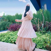 Bercadar Tetap Bisa Stylish, Ini 5 Inspirasi Outfit Hijab ala Wardah Maulina