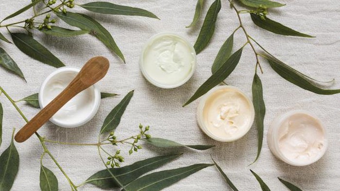 Ketahui Segala Hal Mengenai Allantoin, Bahan Skincare yang Menenangkan Kulit Ketahui Segala Hal Mengenai Allantoin, Bahan Skincare yang Menenangkan Kulit