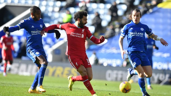 Liverpool yang tampil menekan bermain imbang tanpa gol melawan Leicester City di babak pertama.