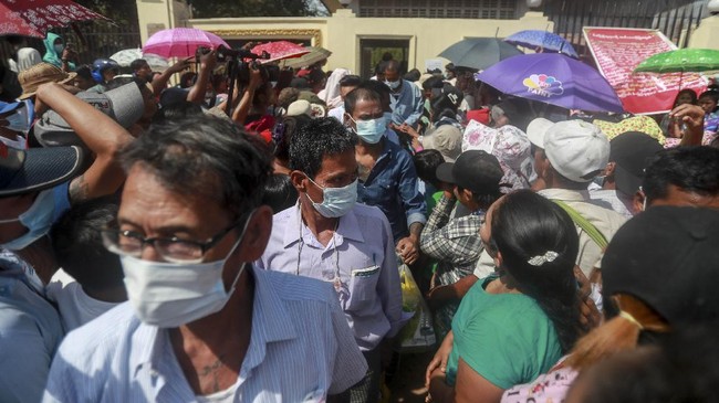 FOTO: 23 Ribu Napi Dibebaskan Militer Myanmar