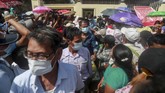 FOTO: 23 Ribu Napi Dibebaskan Militer Myanmar Militer Myanmar membebaskan 23 ribu narapidana di Hari Persatuan dan di tengah-tengah maraknya protes menolak kudeta.