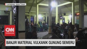 VIDEO: Banjir Material Vulkanik Gunung Semeru, Warga Ngungsi