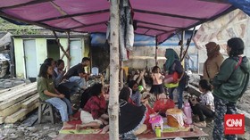 Penantian Warga Kampung Bayam Kena Gusur Proyek Stadion Anies