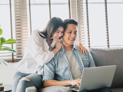 10 Cara Sederhana Tunjukkan Rasa Sayang Bunda pada Ayah