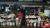 FOTO: Bunga Valentine Sepi Pembeli Daya beli kembang saat hari Valentine di sentra kembang, Kemang Dalam, Jakarta Selatan ditaksir berkurang hingga 75 persen akibat pandemi.