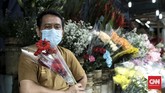 FOTO: Bunga Valentine Sepi Pembeli Daya beli kembang saat hari Valentine di sentra kembang, Kemang Dalam, Jakarta Selatan ditaksir berkurang hingga 75 persen akibat pandemi.