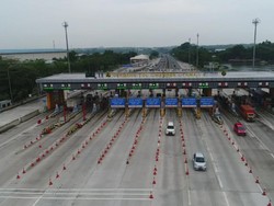 Arus Balik Libur Imlek, Tol Cikampek Terpantau Ramai Lancar