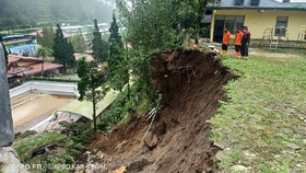 Longsor Di Objek Wisata Guci Tegal, Dua Vila Terdampak