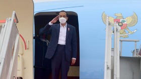 Jokowi Terbang ke Kampung SBY, Resmikan Bendungan Tukul