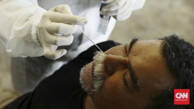 PT Kimia Farma Diagnostik bekerja sama dengan PT Itama Ranoraya Tbk untuk memenuhi kebutuhan alat swab antigen covid-19.