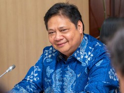 Airlangga Targetkan 182 Juta Orang Divaksinasi hingga Akhir 2021
