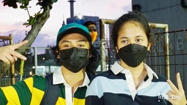 Respons Santai Bastian Steel Saat Gaya Pacarannya Dikritik
