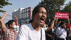 FOTO: Demo Anti-kudeta Meluas di Myanmar