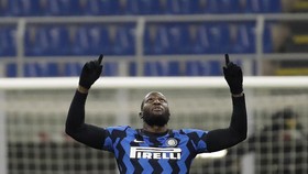 Lukaku Samai Rekor Berusia 71 Tahun di Milan vs Inter