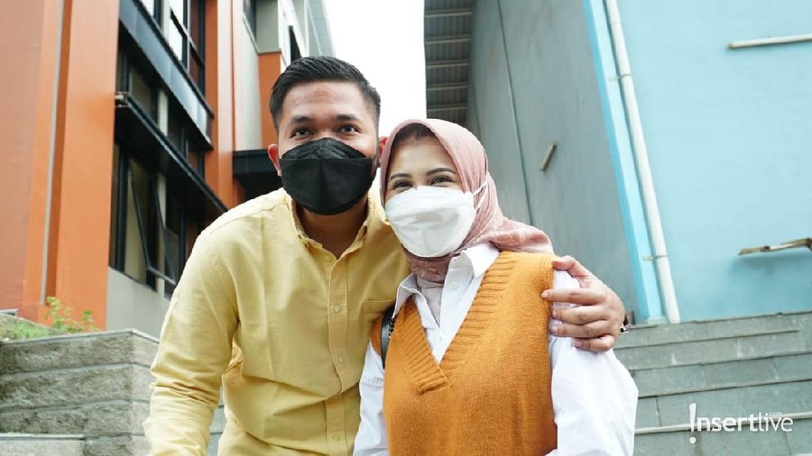 kesha ratuliu dan adhi