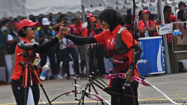 Sebuah panah yang dilepaskan Nurfitriyana Saiman menjadi penentu jalan lapang 3 Srikandi untuk membuka pintu medali Indonesia di Olimpiade.