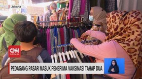 VIDEO: Pedagang Pasar Masuk Penerima Vaksinasi Tahap 2