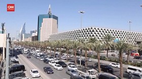 VIDEO: Kasus Bertambah, Arab Saudi Perpanjang Pembatasan