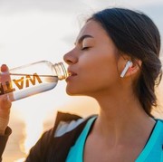 Apakah Air Minum Kemasan Bisa Kedaluwarsa? Ini Faktanya!