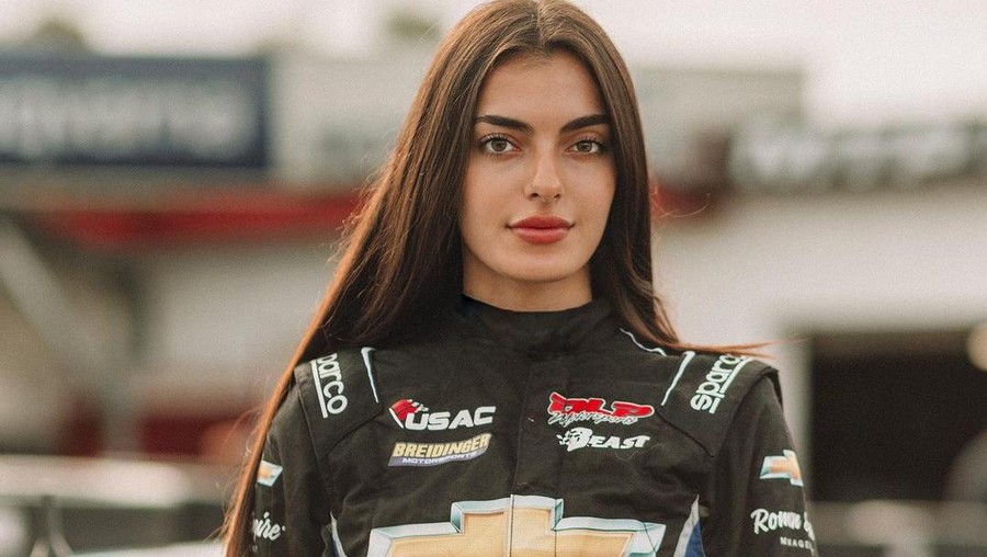 Toni Breidinger