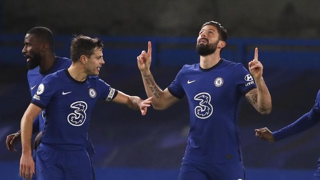 Top Skor Liga Champions: Ancaman Immobile dan Giroud Ciro Immobile dan Olivier Giroud berpeluang menambah sengit persaingan top skor Liga Champions.