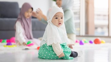 Ajarkan Anak Tata Cara Makan dengan Sopan &amp; Berpakaian
